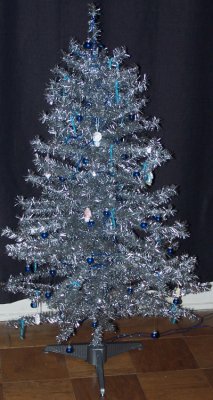 Christmas Tree 2003.jpg